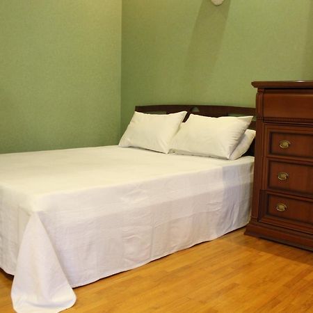 Центр Печерск Метро Зверинецкая, Печерская Apartman Kijev Kültér fotó